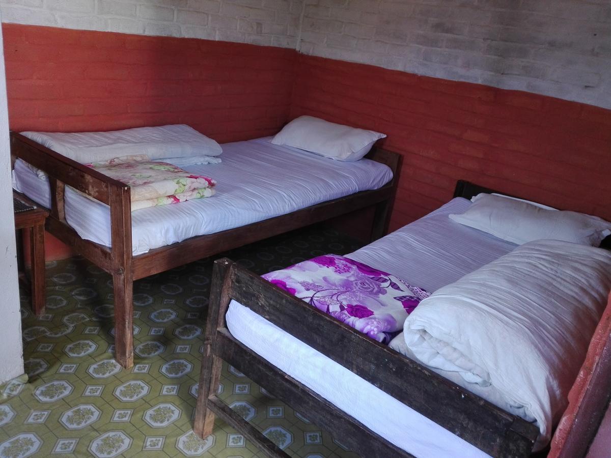 Kayastha Restaurant & Lodge Bandipur Buitenkant foto