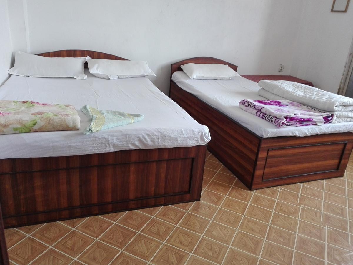 Kayastha Restaurant & Lodge Bandipur Buitenkant foto
